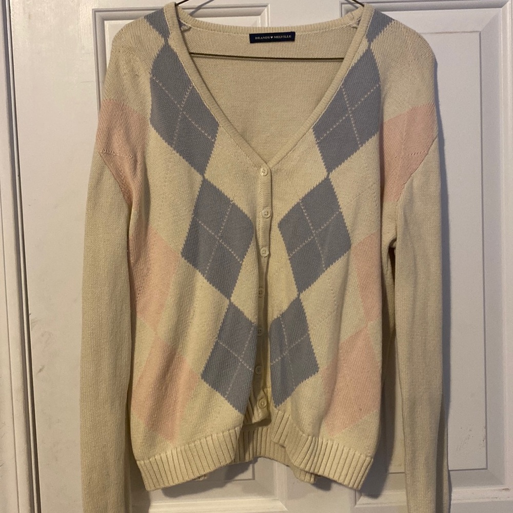 Brandy Melville sweater